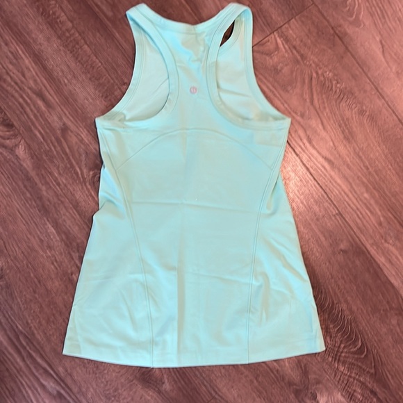 Lululemon high neck tank - Picture 2 of 3